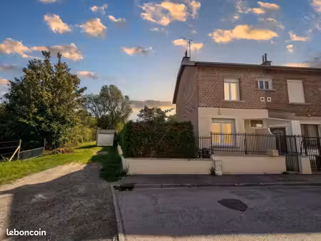 maison semi-individuelle 3 chbr 107m² en fond d'impasse