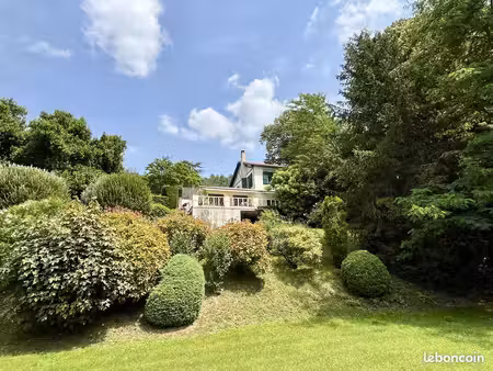 maison 5 pièces 137 m²
