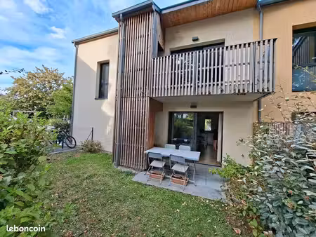 location t.2 (45 m2) rez-de-chaussée chavagne (35)