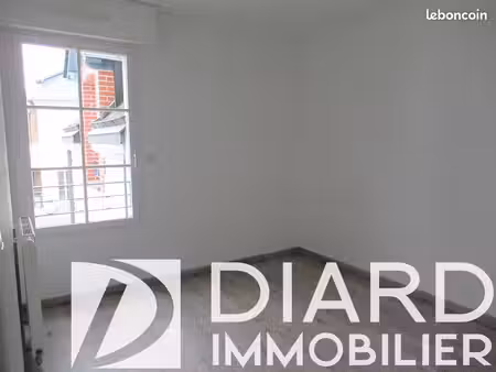 appartement 60 m² vitre