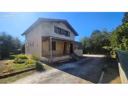 maison 6 pièces 126 m²