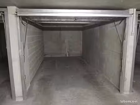 garage en sous-sol sécurisé