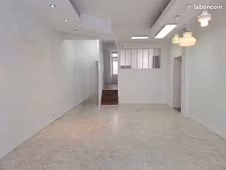 local commercial