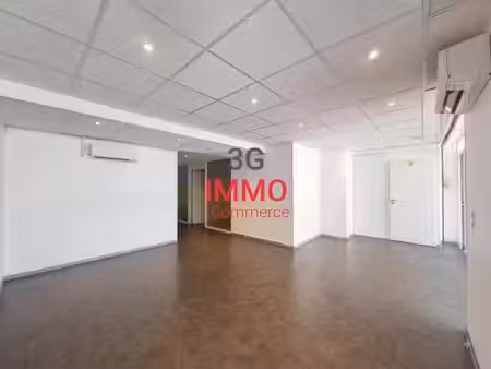location locaux professionnels 7 pièces 120 m² à montpellier (34000)  1 944 €