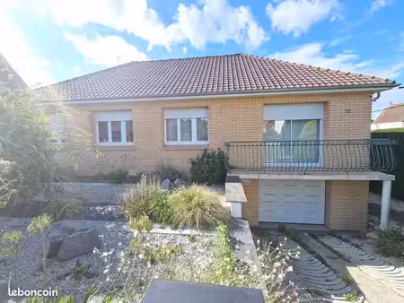 un plain-pied individuel sur sous-sol de 76 3 m²