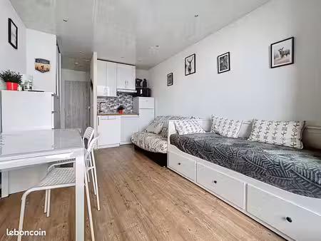 studio immeuble galaxie
