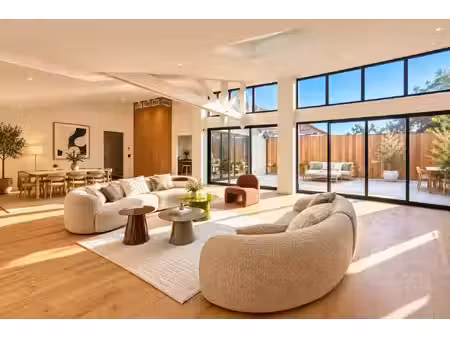 appartement style loft climatisé - centre-ville