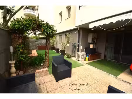 appartement à louer t3 pièces miramas (13) rez-de- jardin avec terrasse jardin  1065 charg