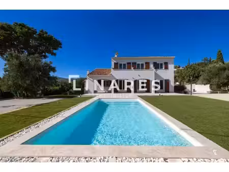 la bastide d'allauch - maison de 180 m2 + jardin + piscine + garage - 13190 allauch