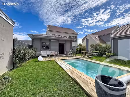 maison 6 pièces 130 m²