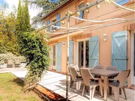 maison 6 pièces de 145 m2