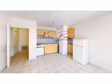 appartement 3 pièces 58 m²
