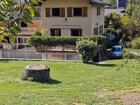 maison mitoyenne meublée 93 m² – 3 chambres – villard-léger