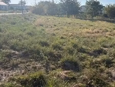 terrain 639 m² paray le monial