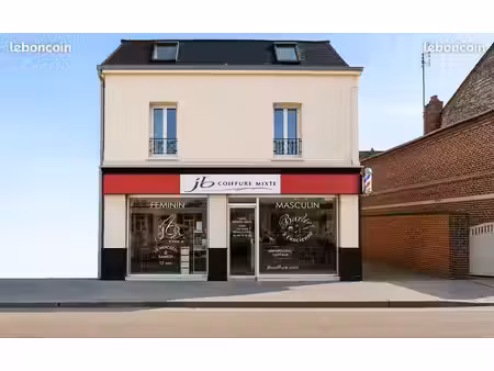 local commercial 42 m² – axe principal – centre-ville de pont-sainte-maxence