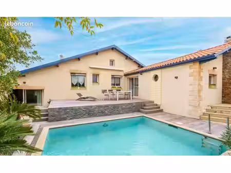 villa piscine