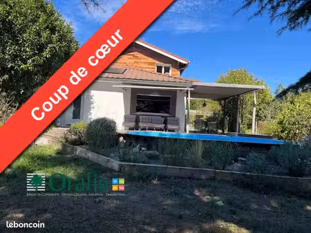 villa 5 pièces 132 m²