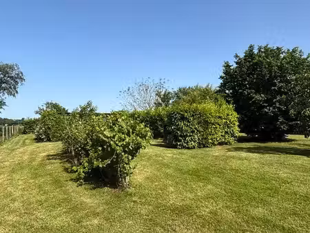 terrain 1100m2