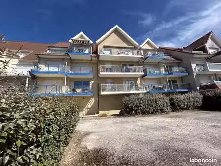 studio 1 pièce 26 m²