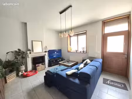 maison 7 pièces 91 m²
