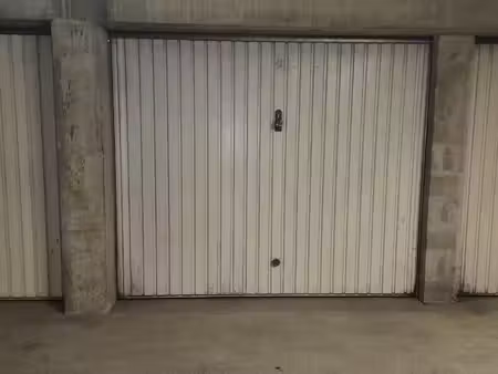 box garage