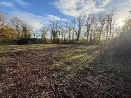 vente terrain à bessines (79000) : à vendre / bessines