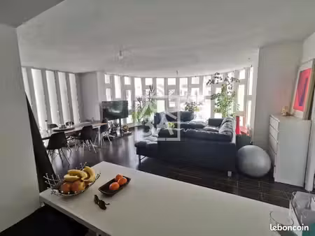 appartement 3 pièces 83 m²