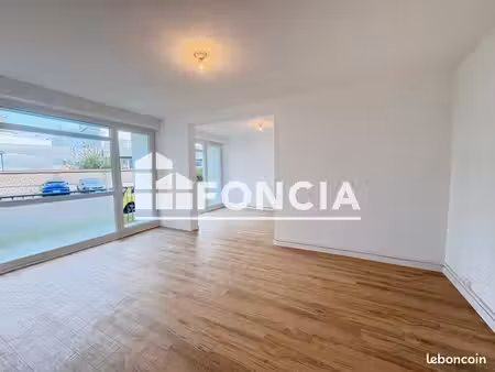 appartement 4 pièces 85.25m² à louer 977 - mont saint aignan 76130