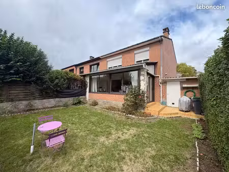 maison familiale rénovée à deux pas du métro