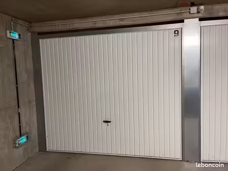 location garage annecy