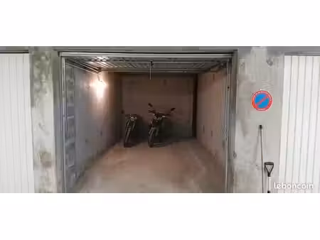 hivernage moto dans box