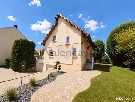 maison 5 pièces 115 m²