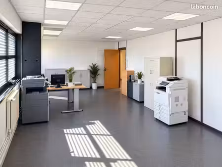 bureau 40m² proche gare à 2min à pied