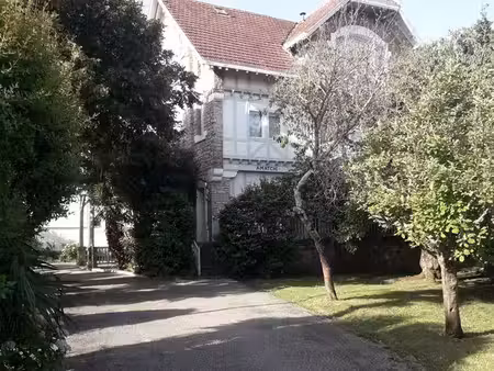 local professionnel (marracq-saint-léon)