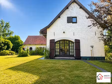 propriété 5 pièces 167 m²