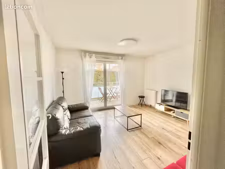 t2 meublé et équipé