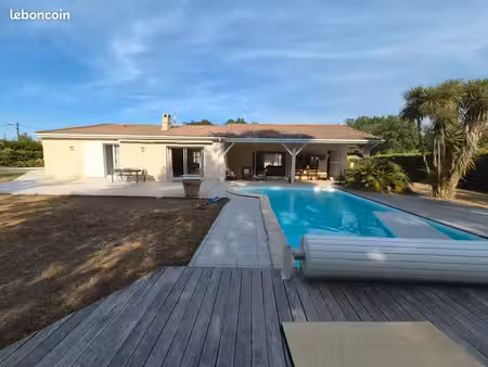 arsac  maison familiale