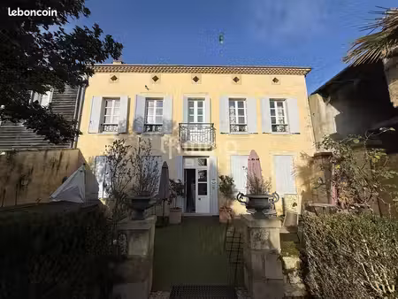 maison 7 pièces 210 m²
