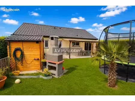 maison 6 pièces 93 m²