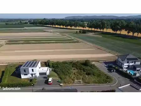 terrain à vendre