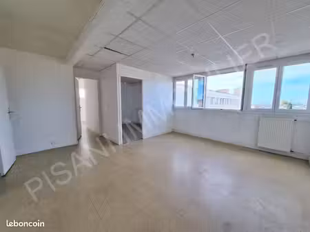 appartement 4 pièces 75 m²