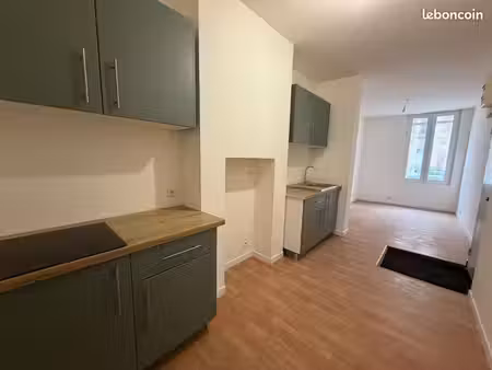 appartement comme neuf rdc surélevé 1 chambre + bureau ou chambre enfant. 50m2