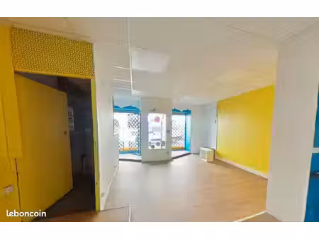 commerce 35 m²