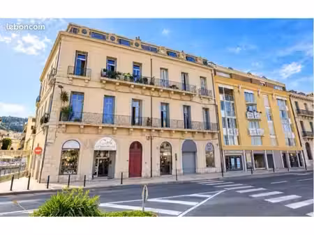 local commercial/150m2- sète  quai de bosc