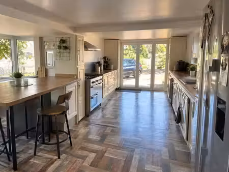 à louer - grande maison familiale de 175m2 - 5 chambres - terrain 2500m2