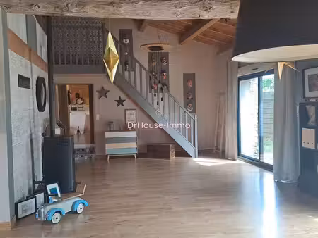 maison 5 pièces 140 m²