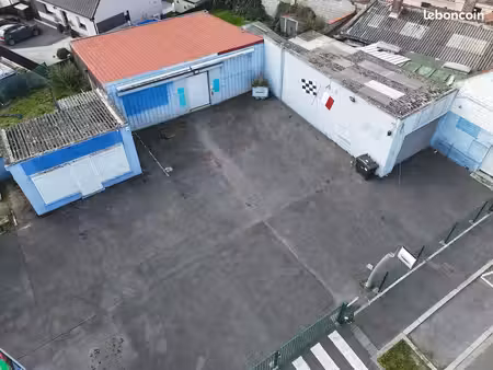 local commercial à louer