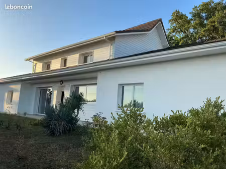 pompignac – maison 193 m² – 6 chambres – piscine couverte – terrain 2 000 m² – dpe b