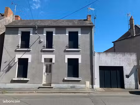 maison 90 m² – 3 chambres – dépendances – entièrement rénovée