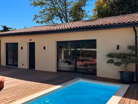 maison entièrement rénovée en 2025 – 105 m² – piscine – terrain 245 m² – calme absolu